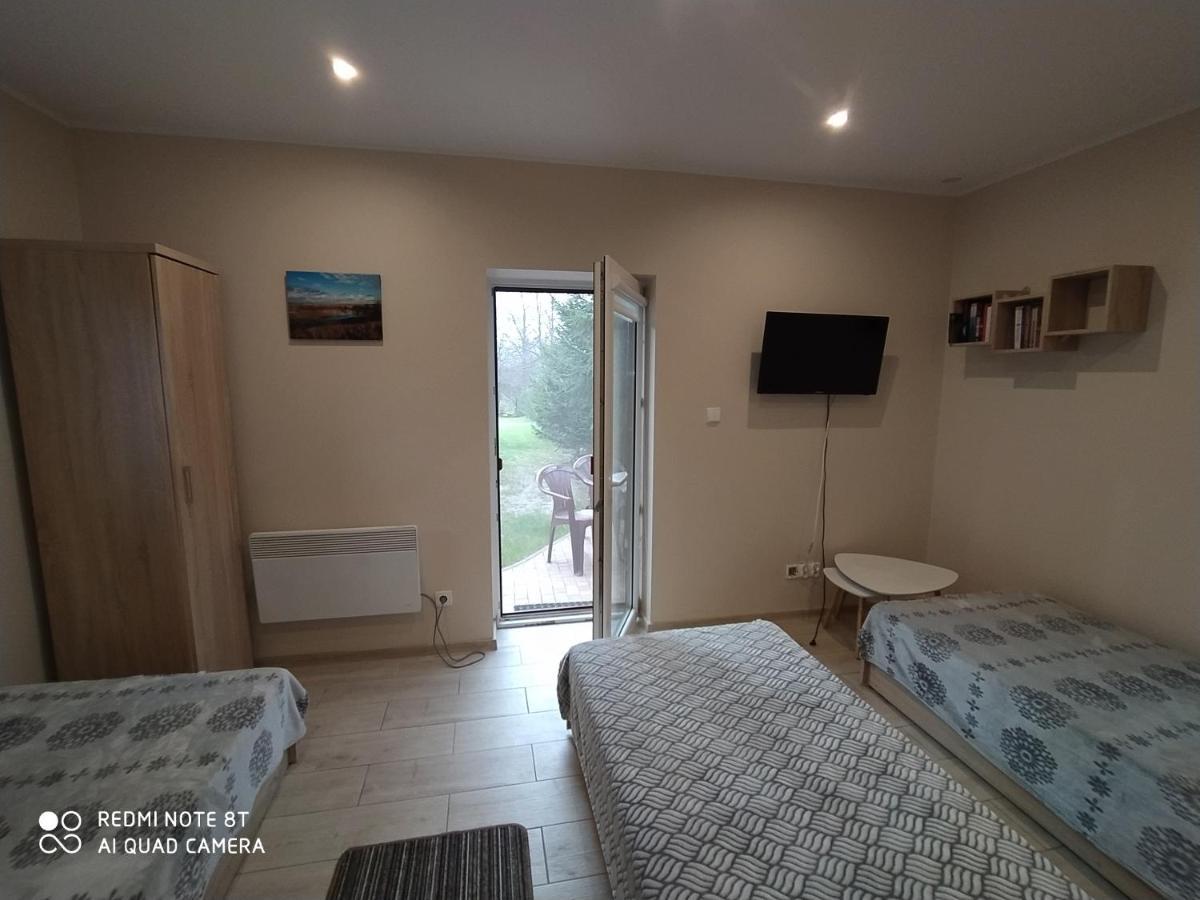 Dolistowka Apartamenty, Pole Namiotowe, Balia Z Jacuzzi, Ogrod Warzywny Dla Gosci, Plac Zabaw Dla Dzieci Goniadz Exterior foto