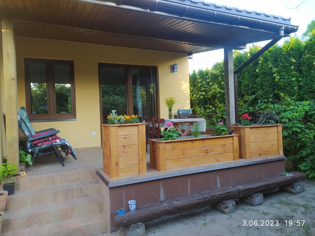 Dolistowka Apartamenty, Pole Namiotowe, Balia Z Jacuzzi, Ogrod Warzywny Dla Gosci, Plac Zabaw Dla Dzieci Goniadz Exterior foto